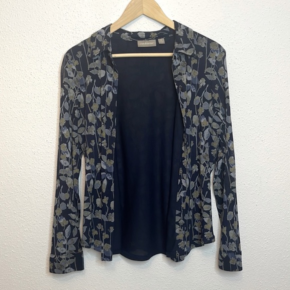 croft & barrow Tops - Croft & Barrow Blue and Green Floral Long Sleeve Button Down Blouse Medium